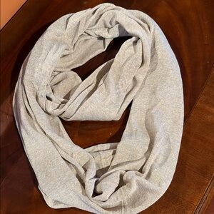 Club Monaco Light Gray Infinity Scarf